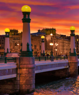 Puente de Kursaal - Atardecer - Color Fotos de San Sebastián - Foto Decoración - Impresión en gran formato